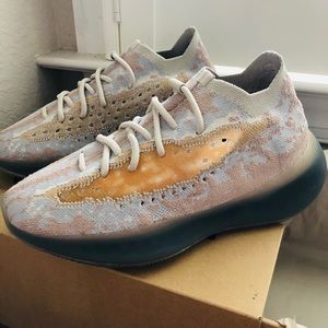 Brand New Yeezy Boost 380 Pepper Size 8